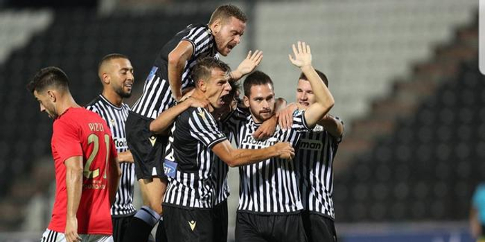  里昂德比战火花四溅，传统豪强握手言和各取一分