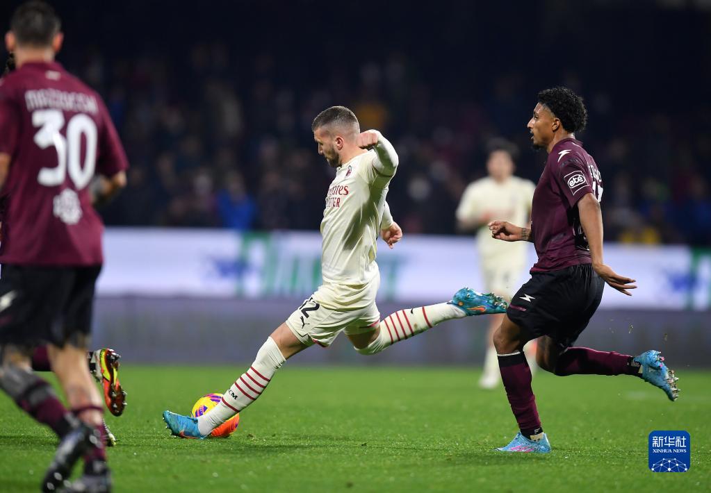  萨勒尼塔纳保级曙光，南部球队战胜直接对手